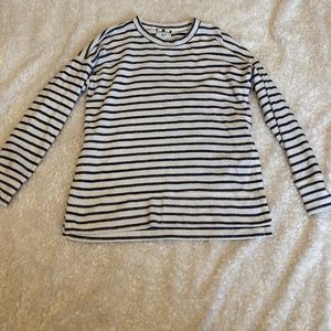 aerie navy blue and white striped long sleeve top(sweater)
